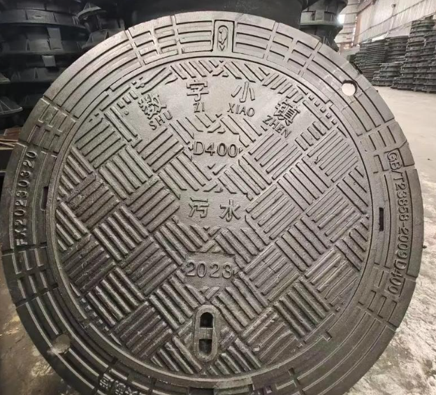 积石山球墨铸铁防沉降井盖展示